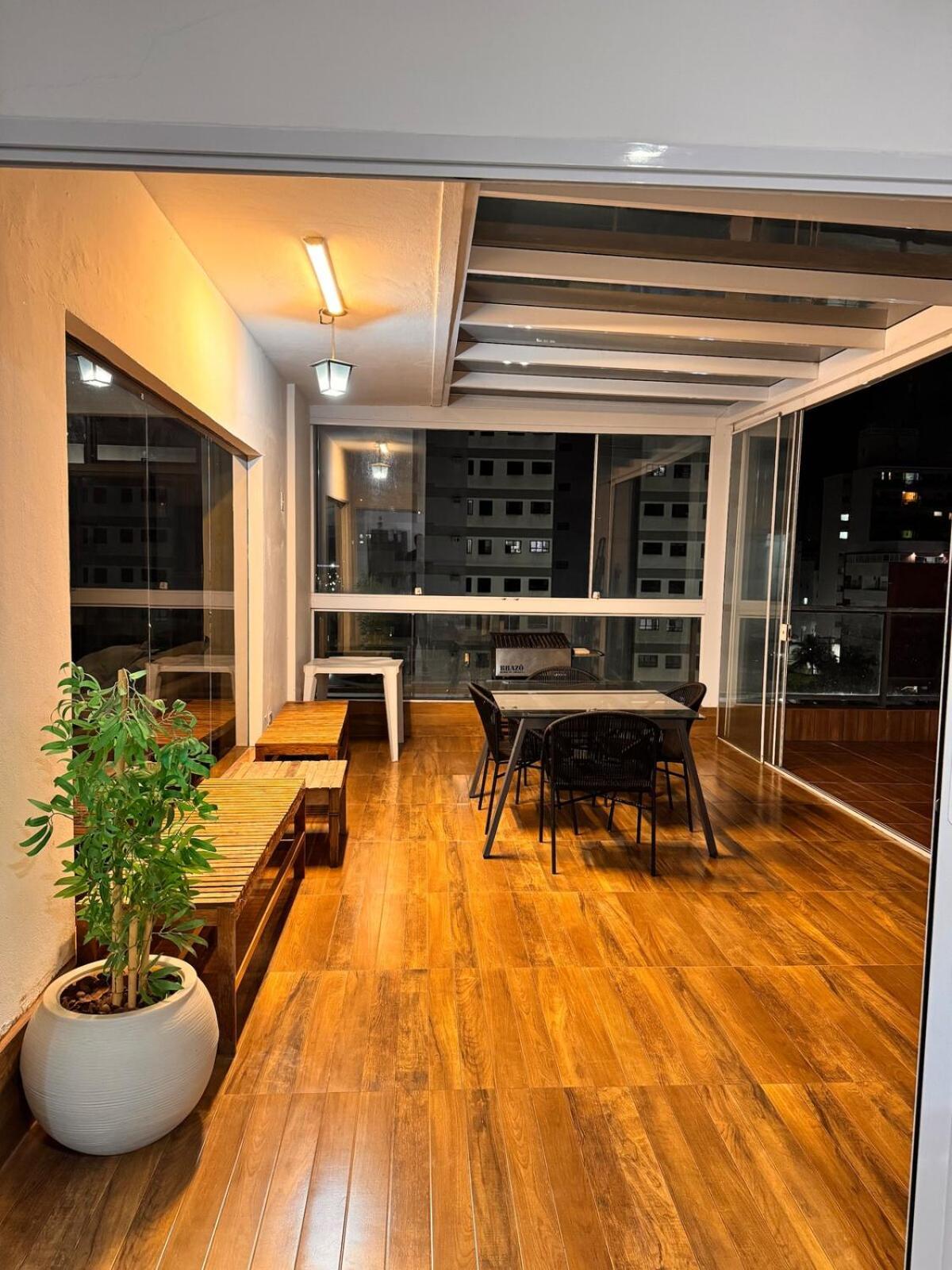 Cobertura Na Praia Da Enseada-Guaruja 180M2 10 Hospedes エクステリア 写真